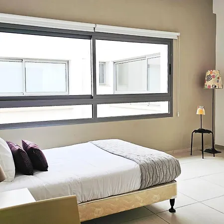 Phaedrus Living Ledras Residences 204 * Нікосія